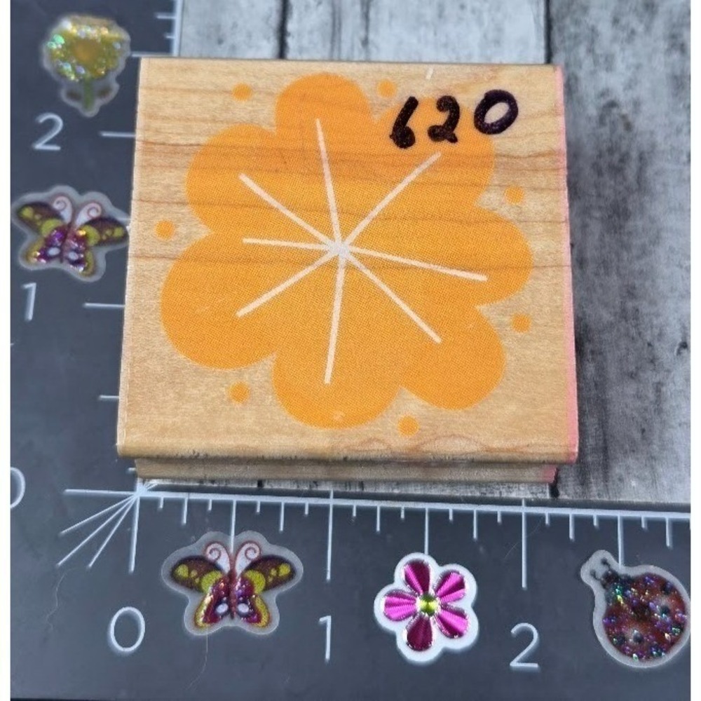 Hero Arts Bold Blossom Flower E2453 Rubber Stamp Wood #P35